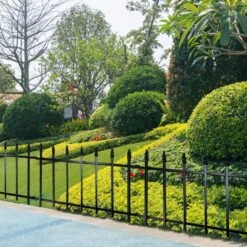 18 In. Decorative Metal Garden Fence 5 Pack, Animal Barrier For Dog Pet, Border Garden Fencing -Dewalt Tools Shop black fawey tred inc garden fencing ny250fc 17 31 1000