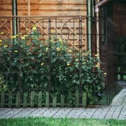 Decorative Garden Fence 13 In. Animal Barrier 10 Pack Rustproof Metal Fencing For Yard Dog Rabbits Wire Section Edging -Dewalt Tools Shop black justincity garden fencing 133ph03328d 44 1000