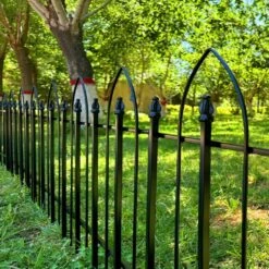 Metal Decorative Border Folding Fence 32 In. H X 24 In. W 5 Panels Total 10 Ft. Landscape Fencing For Yard And Garden -Dewalt Tools Shop black justincity garden fencing 141ph03328d 4f 1000