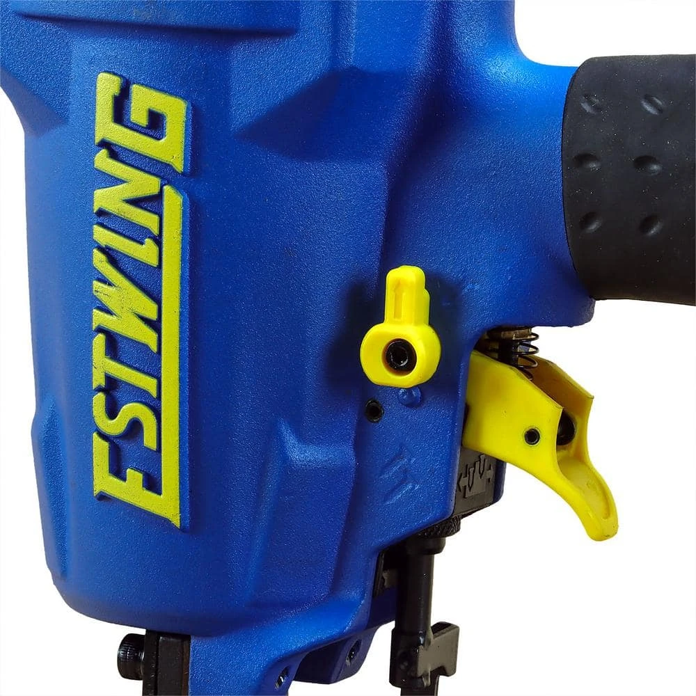 Estwing Pneumatic 16-Gauge 1 In. Fencing Stapler With Adjustable Metal Belt Hook, 1/4 In. NPT Industrial Swivel Fitting, And Bag 7 Estwing Pneumatic 16-Gauge 1 In. Fencing Stapler With Adjustable Metal Belt Hook, 1/4 In. NPT Industrial Swivel Fitting, And Bag - Image 5