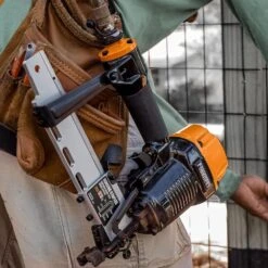 Pneumatic 10.5-Gauge 1-9/16 In. Fencing Stapler With Adjustable Metal Belt Hook And Case 16 Pneumatic 10.5-Gauge 1-9/16 In. Fencing Stapler With Adjustable Metal Belt Hook And Case -Dewalt Tools Shop freeman staplers pfs105 1f 1000