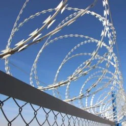 296 Ft. Galvanized Steel Concertina Wire Fencing With Pliers Gloves For Garden Wall Farm Factory Back Yard Security -Dewalt Tools Shop laybus snow fencing vv64y9rj0 31 1000