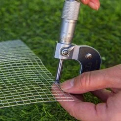 N/A Hardware Cloth 23Gauge 1/4in Opening 16in X 8ft Roll 304 Stainless Steel Mesh For Animal Fencing And Plant Protection -Dewalt Tools Shop n a hardware cloth fencing bsa1122c046 66 1000